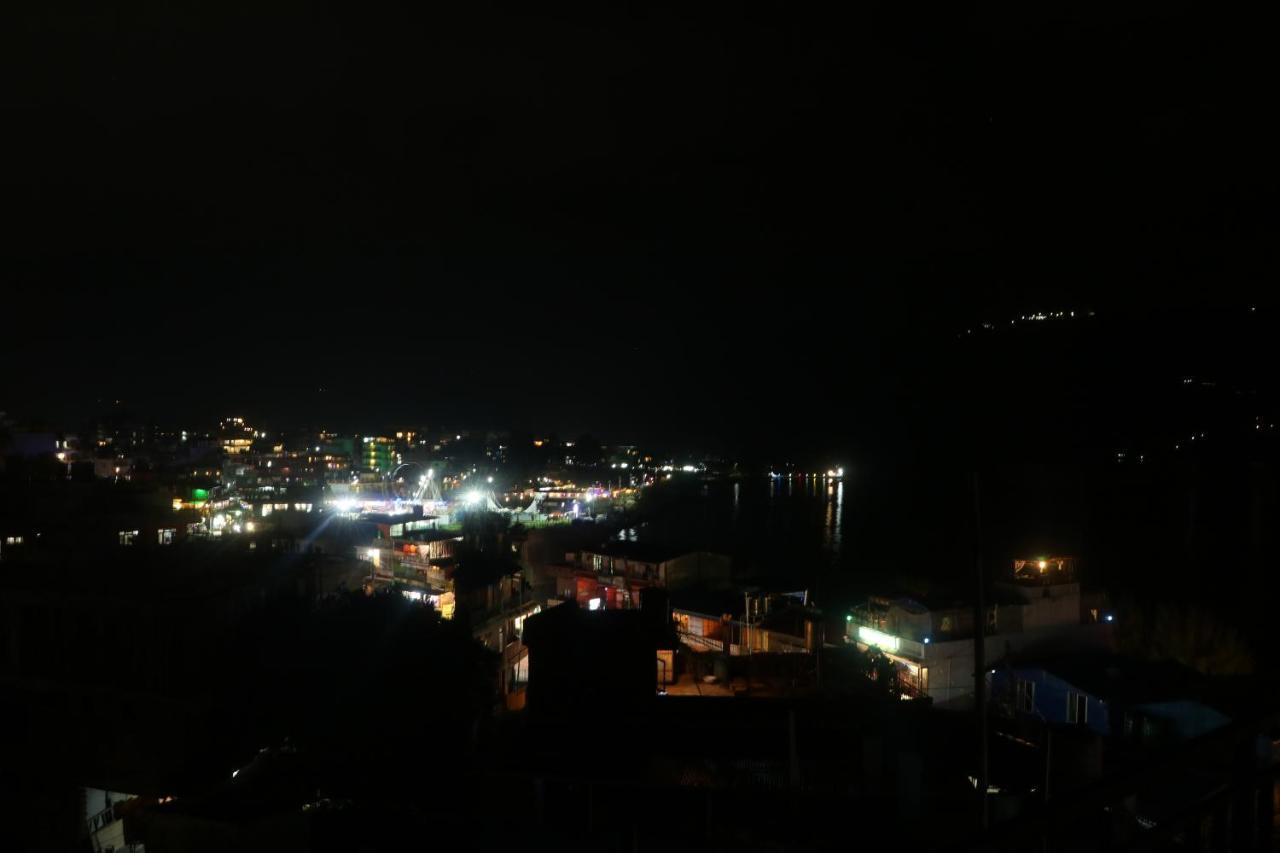 Hotel Eagle Zone Pokhara Esterno foto
