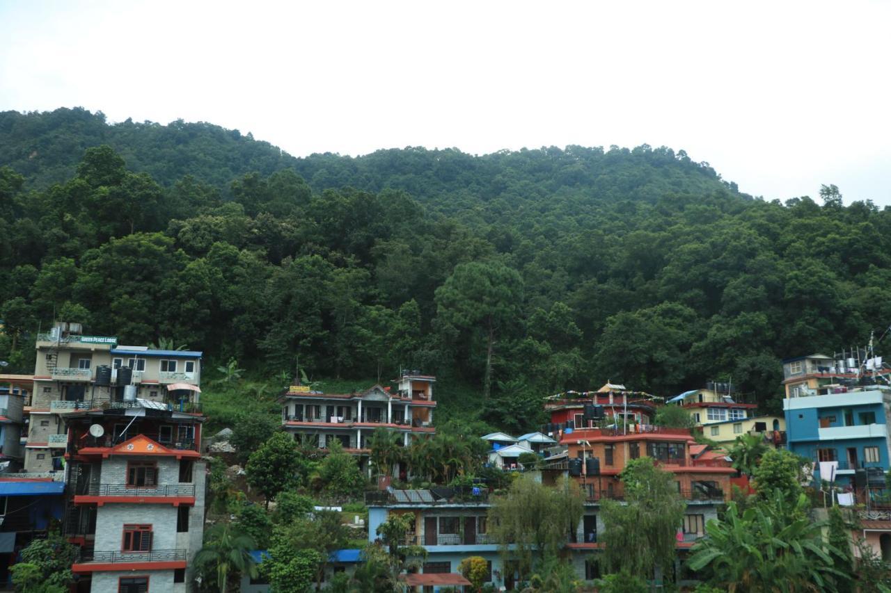 Hotel Eagle Zone Pokhara Esterno foto