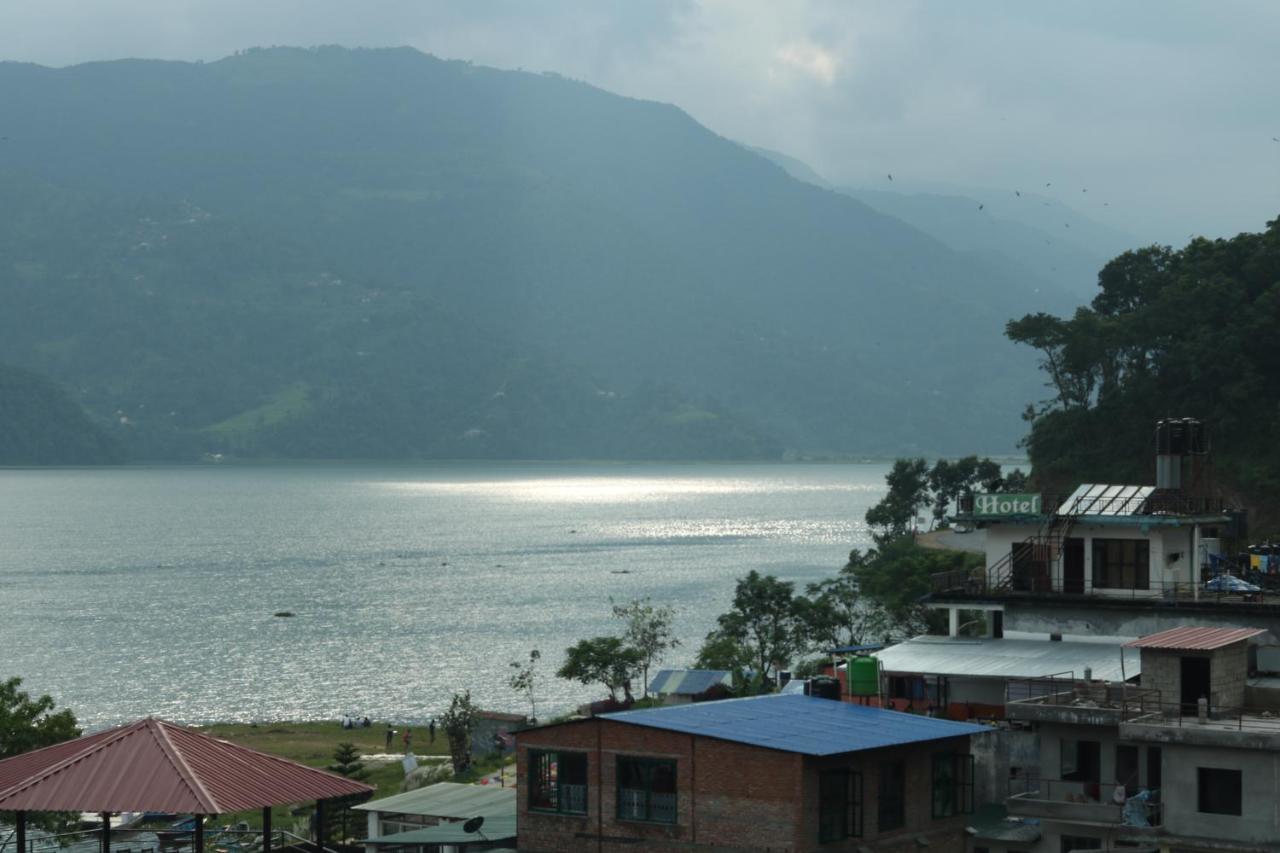 Hotel Eagle Zone Pokhara Esterno foto